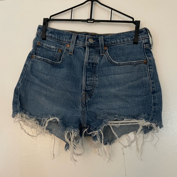 501 Levi’s Shorts - Picture 1 of 3